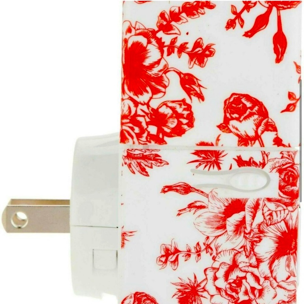 HomeWorx Harry Slatkin Set 2 Toile Plug-In Diffusers Red Toile - Picture 4 of 4